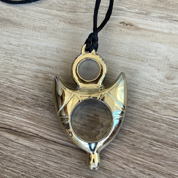 Vintage 1995 Saban Power Ranger Crystal Necklace Powerranger Bandai Toy Jewelry - Picture 2 of 7